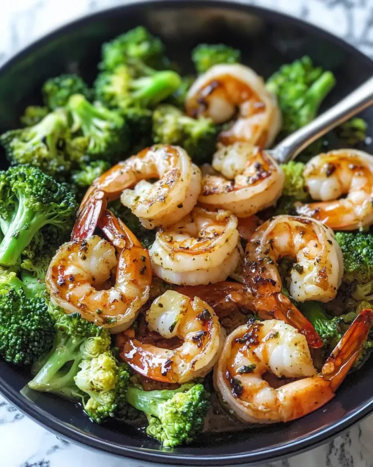 Savor the Flavor: Garlicky Shrimp and Broccoli Delight - Featured Image